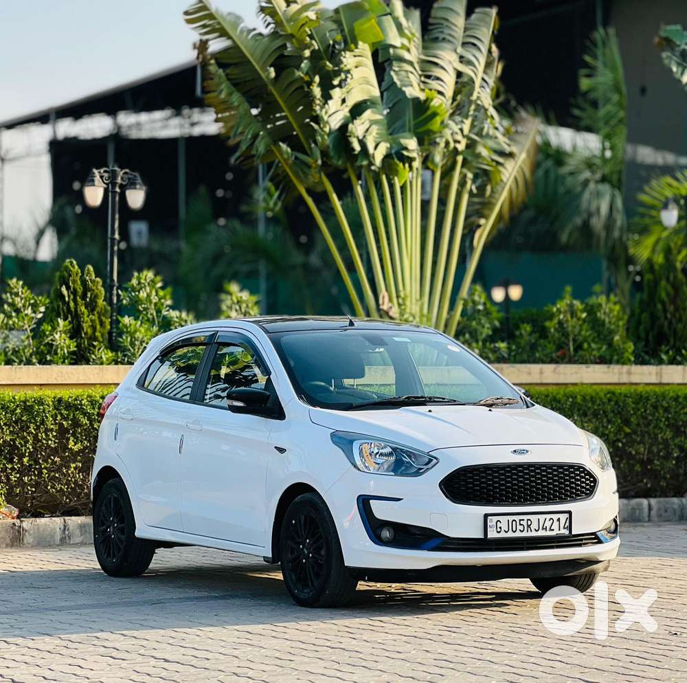 Ford Figo 2012-2015 Petrol Titanium, 2020, Petrol