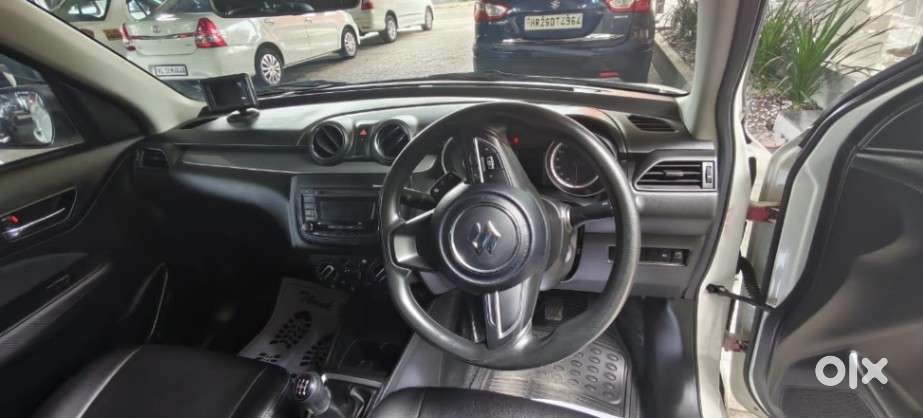 Maruti Suzuki Swift Vxi, 2018, Petrol