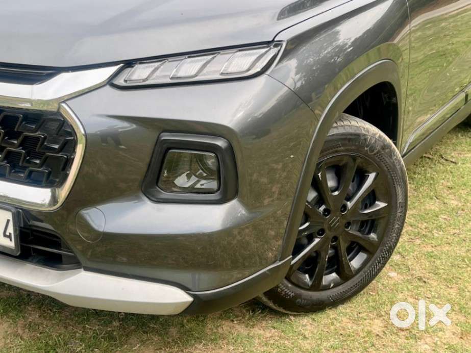 Maruti Suzuki Grand Vitara 1.5 Delta Smart Hybrid At, 2023, Petrol