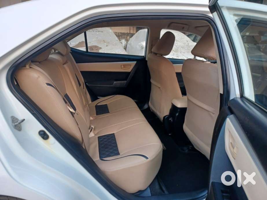 Toyota Corolla Altis 2013-2017 D-4d J, 2017, Diesel