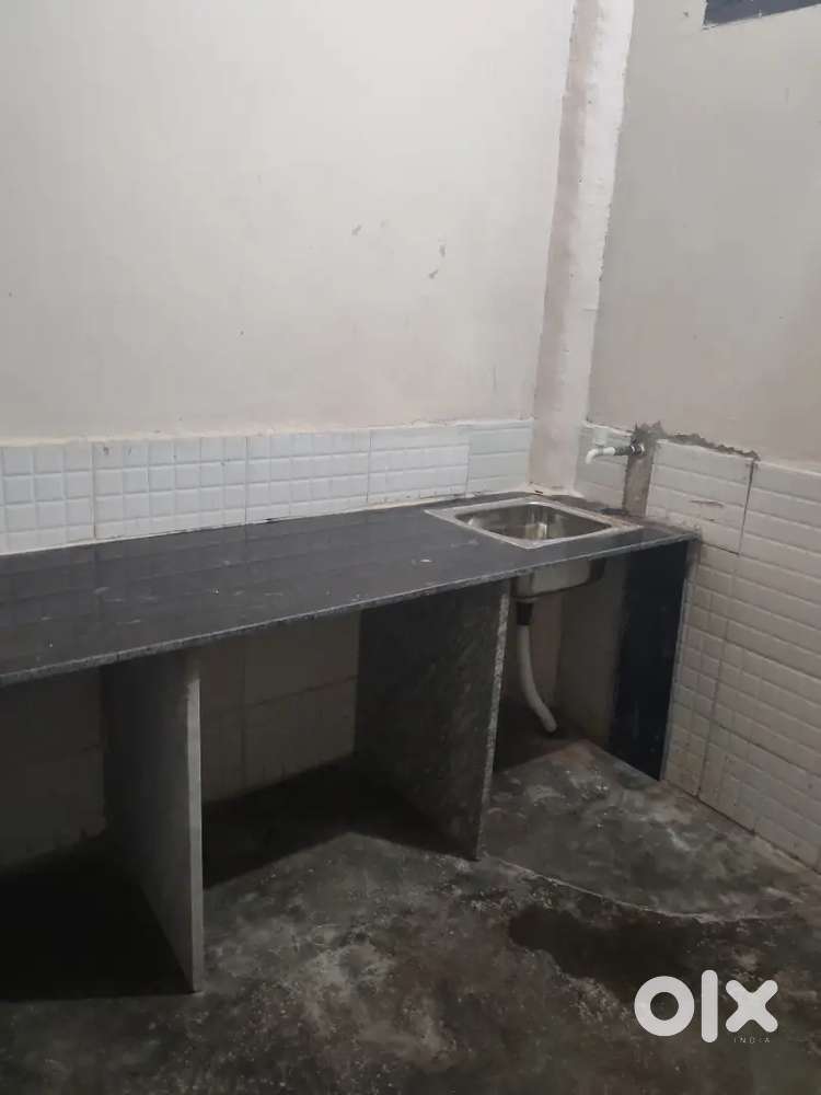 Room Available for Rent ; Bachelors Only

A clean and comfortable r