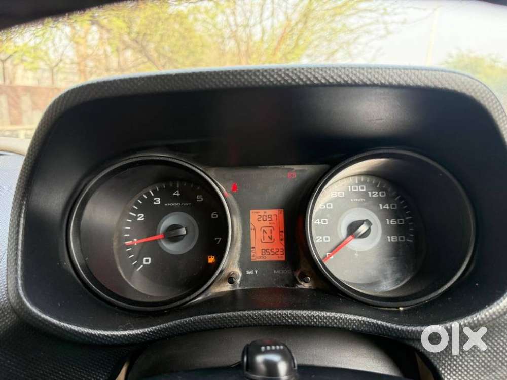 Mahindra Tuv 300 T6 Plus, 2018, Diesel