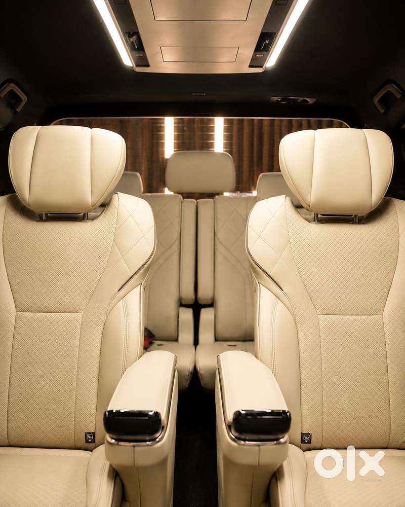 Toyota Vellfire Vip – Executive Lounge, 2024, Petrol