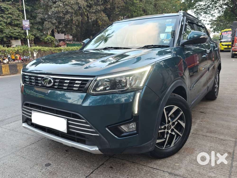 Mahindra Xuv300 W8 (o) 1.5 Diesel Amt, 2022, Diesel