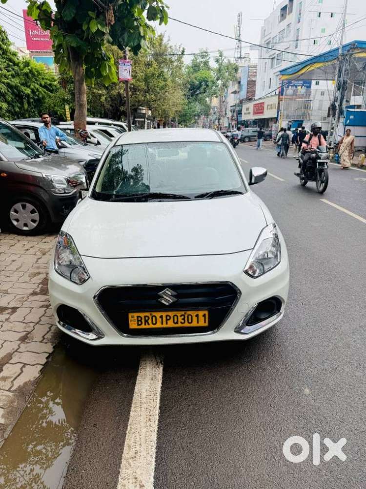 Maruti Suzuki Dzire 1.2 Vxi, 2023, Petrol