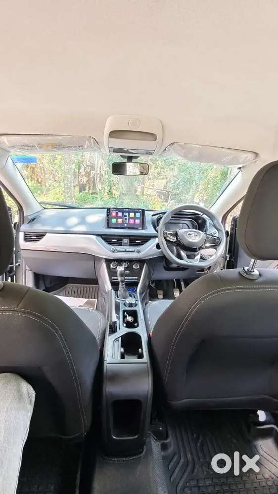 Tata Nexon 2021 Petrol Well Maintained. Only Company Serviced.