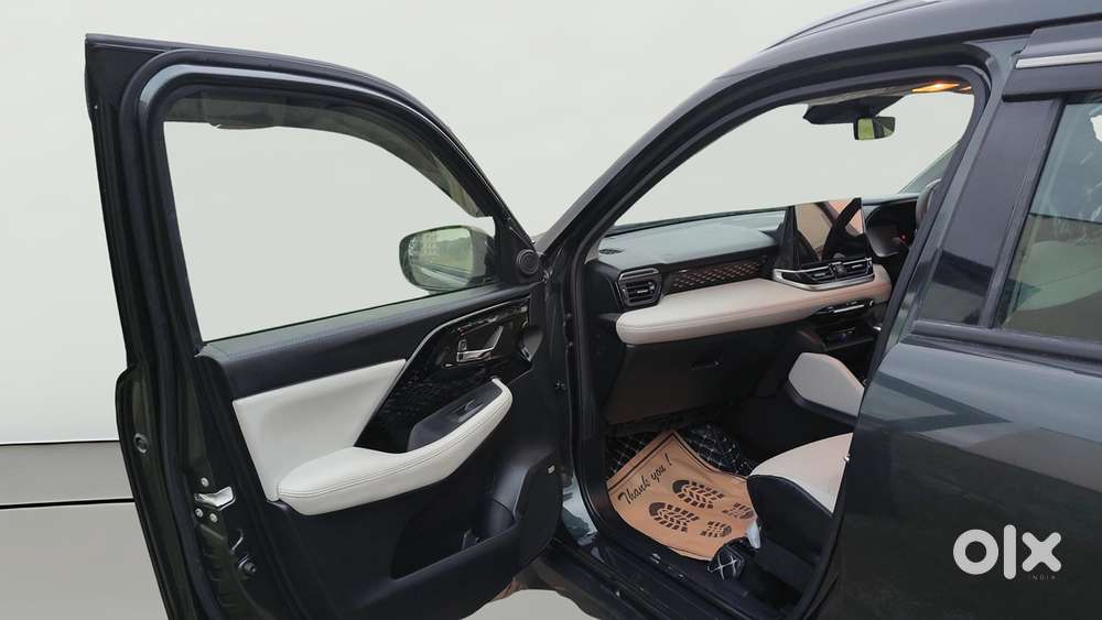 Maruti Suzuki Grand Vitara 1.5 Alpha Smart Hybrid At, 2026, Petrol