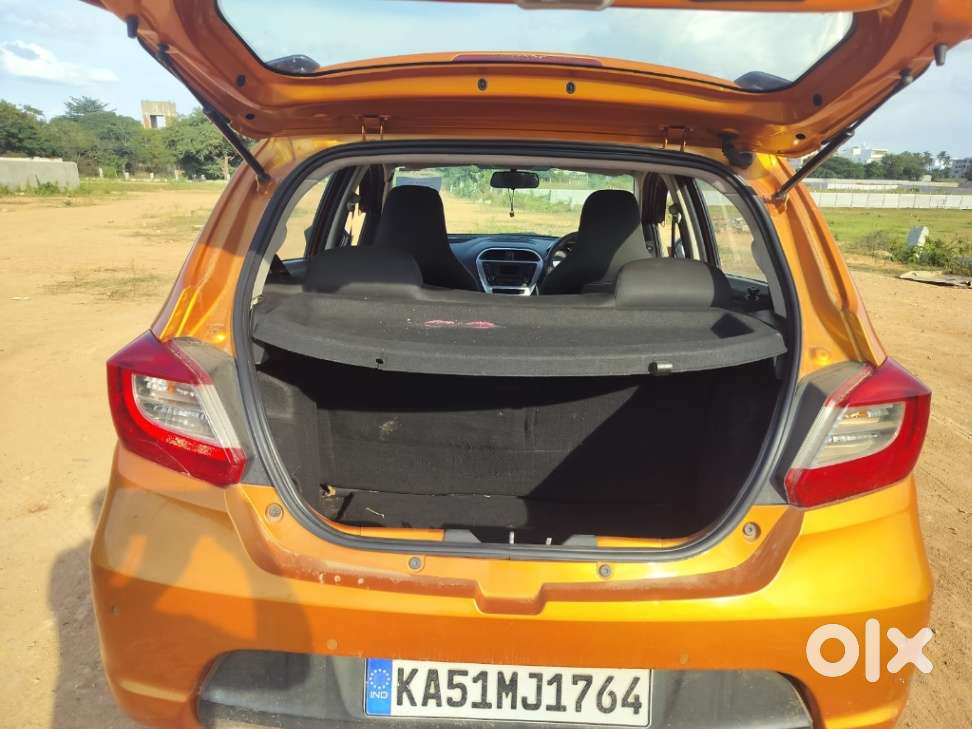 Tata Tiago 1.2 Revotron Xt Rhythm, 2016, Petrol