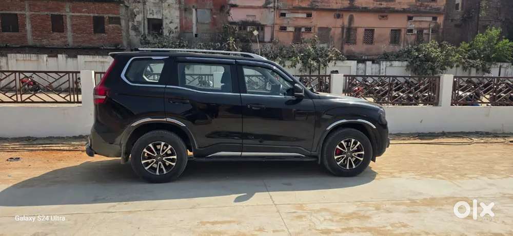 Mahindra Scorpio N Z8 Select Diesel 23000 Km Driven