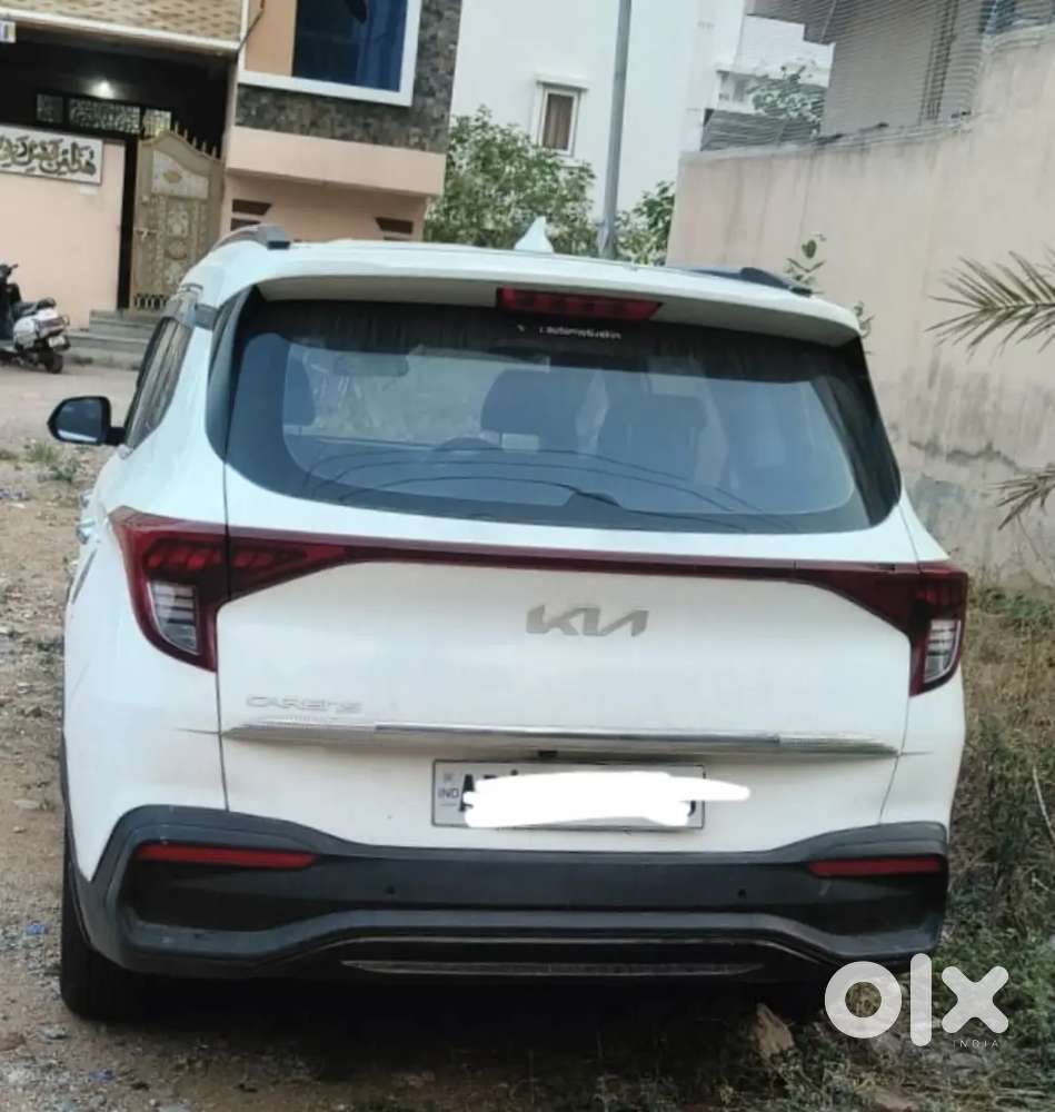 Kia Carens 2024 Petrol Good Condition