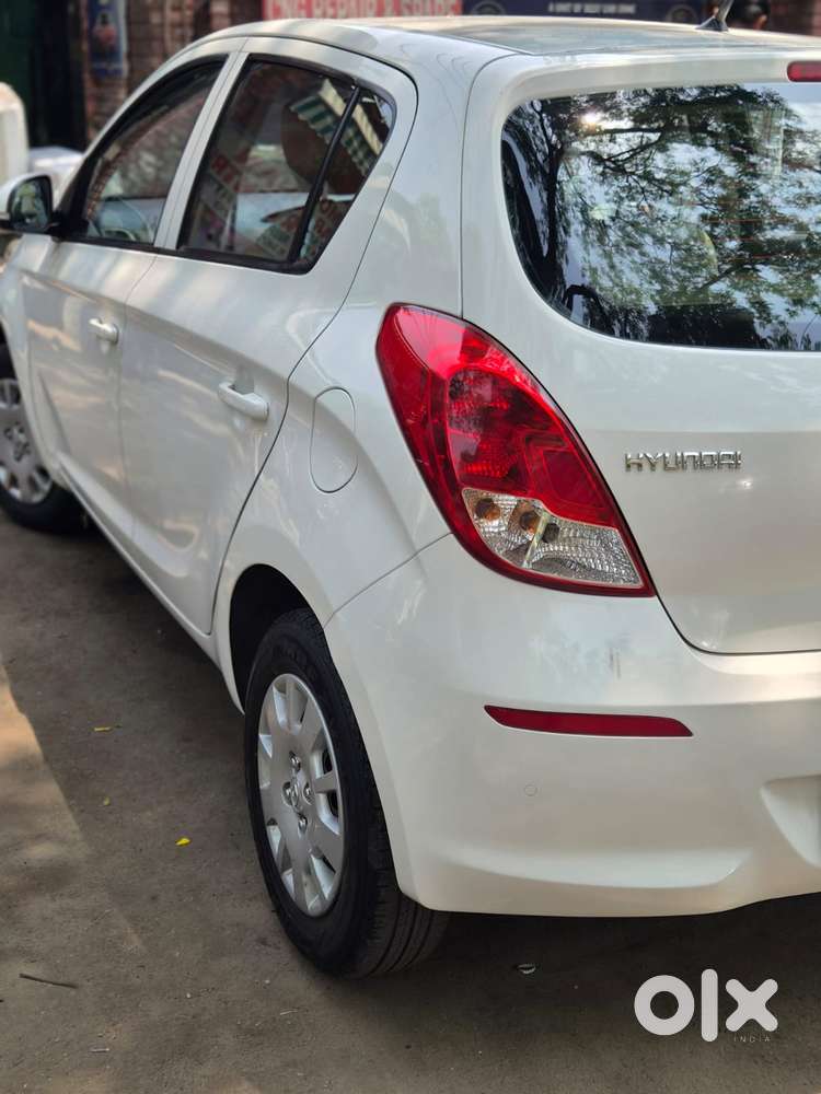 Hyundai I20 2009-2011 Magna, 2012, Petrol