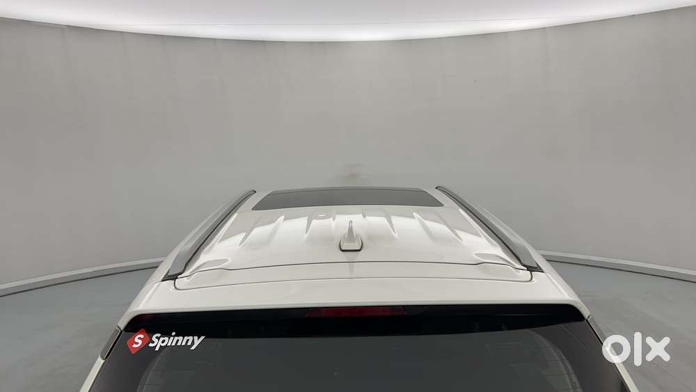 Maruti Suzuki Grand Vitara 1.5 Alpha Plus Intelligent Hybrid Ecvt, 2..