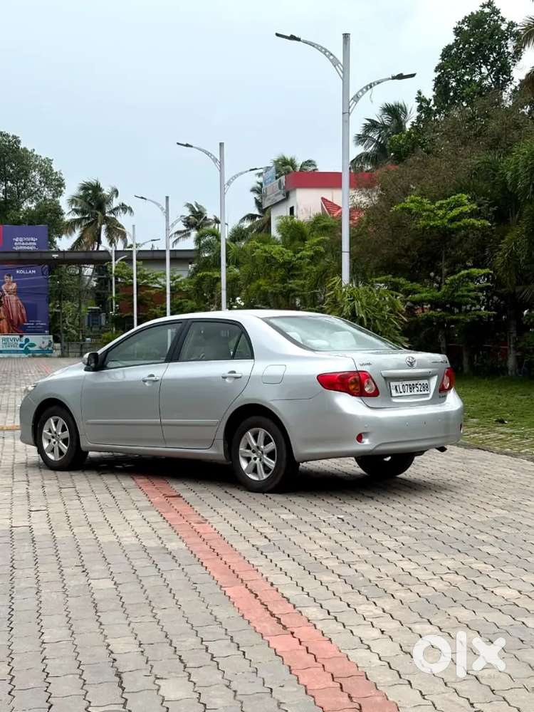 Toyota Corolla Altis  Og Kl 2010 Diesel Car