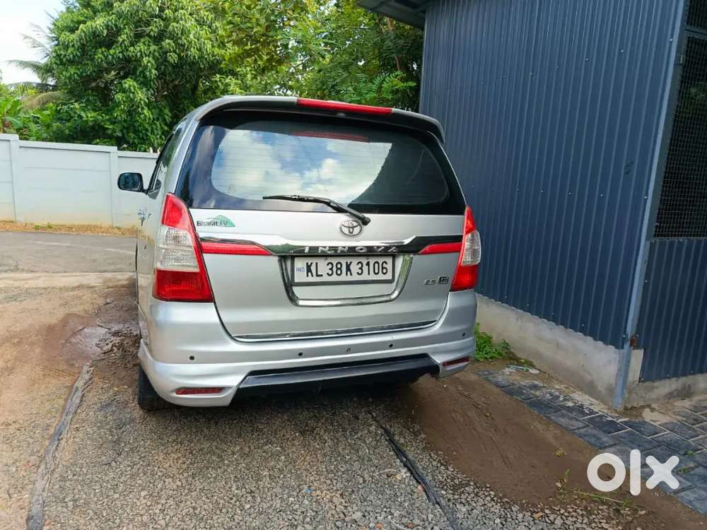 Toyota Innova 2013 Diesel 149000 Km Driven