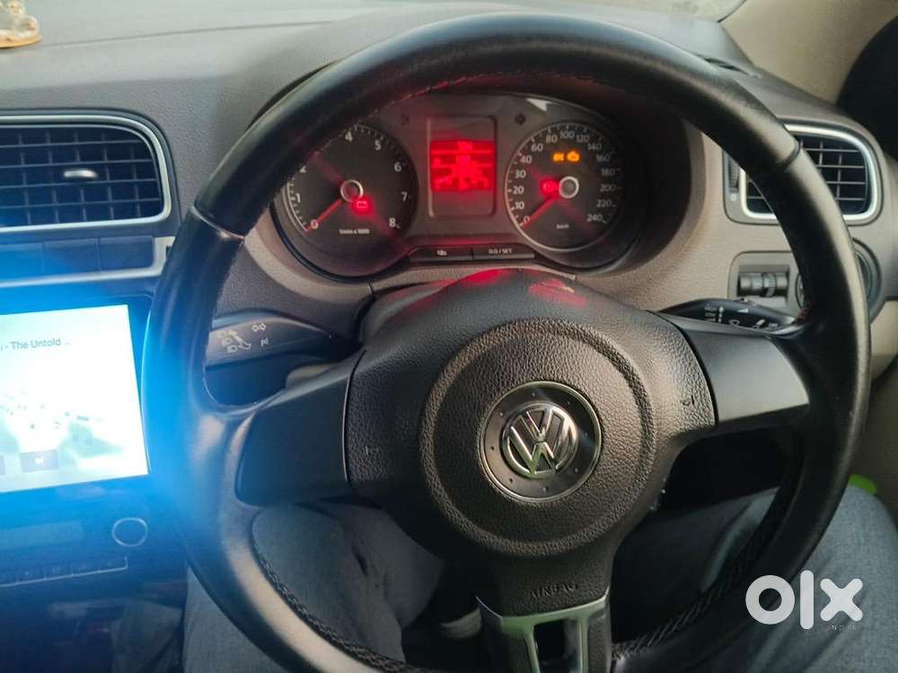 Volkswagen Car Manual 2011