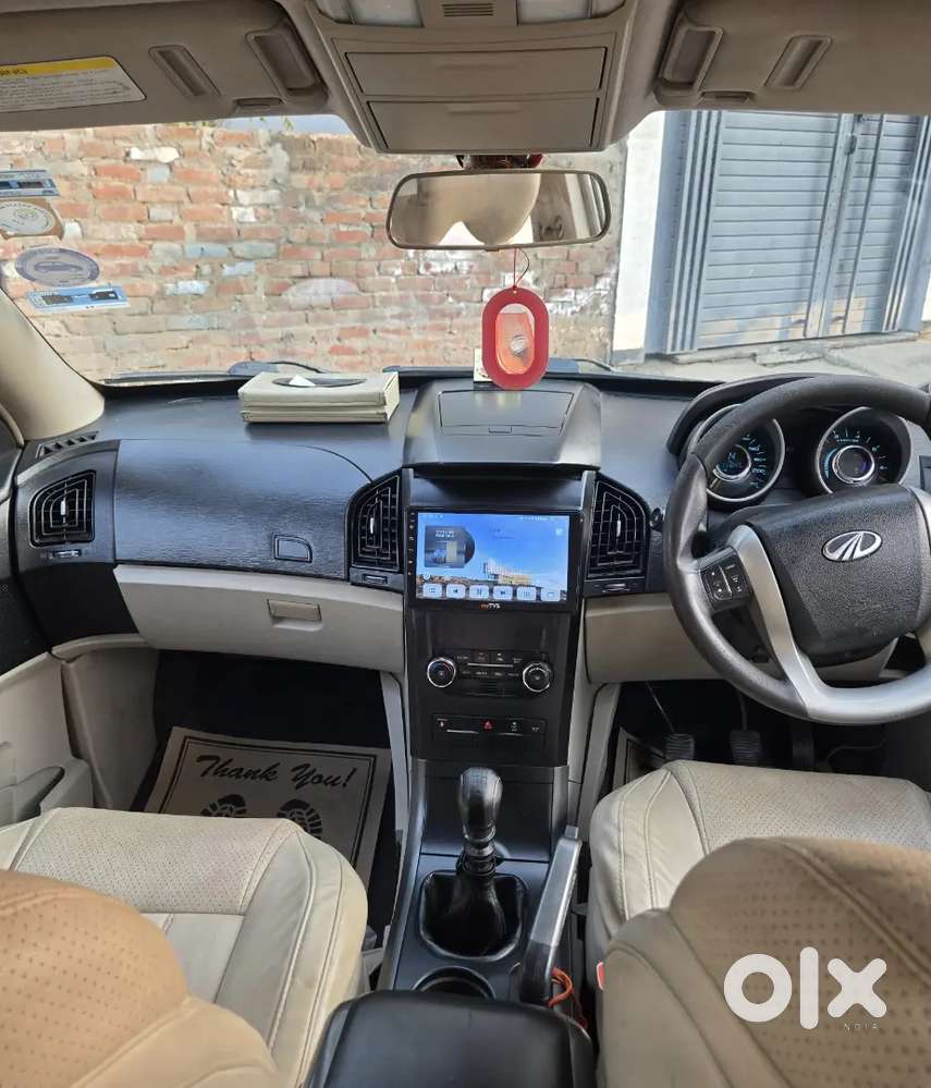 Mahindra Xuv500 W6 2017