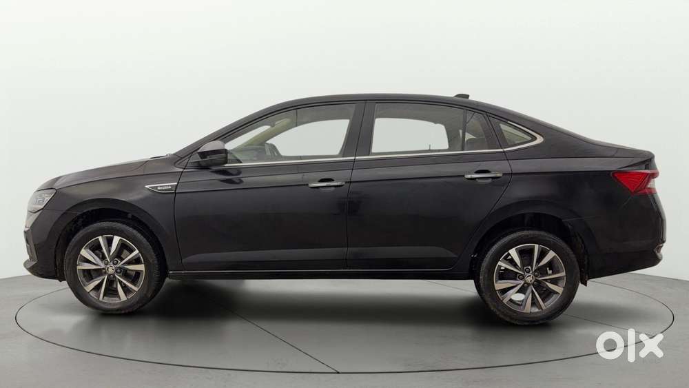 Skoda Slavia Style 1.0l Tsi Mt, 2023, Petrol