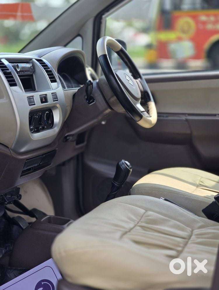 Maruti Suzuki Zen Estilo Vxi Bsiv, 2010, Petrol