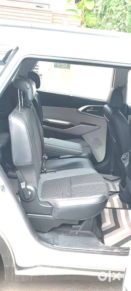 Kia Carens 1.4 Prestige Plus Turbo 7 Str, 2024, Petrol