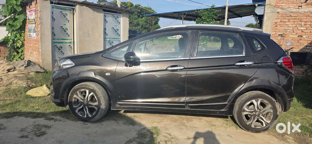 Honda Br-v I-vtec E Mt, 2019, Petrol