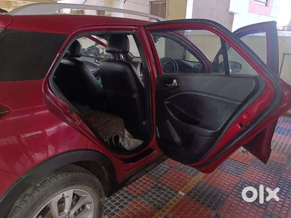 Hyundai I20 Active 2015 Diesel Well Maintained