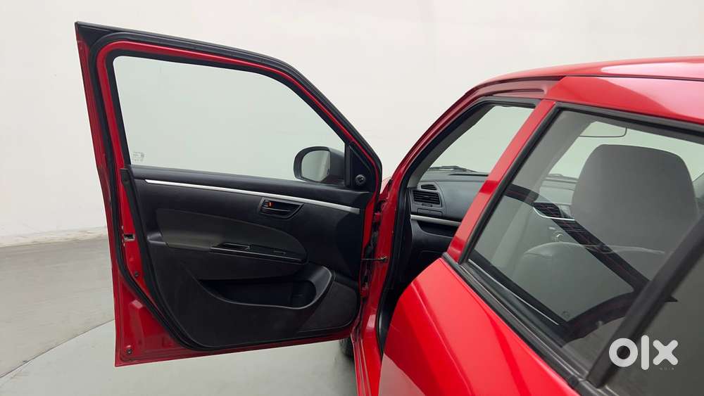 Maruti Suzuki Swift 1.3 Lxi, 2017, Petrol