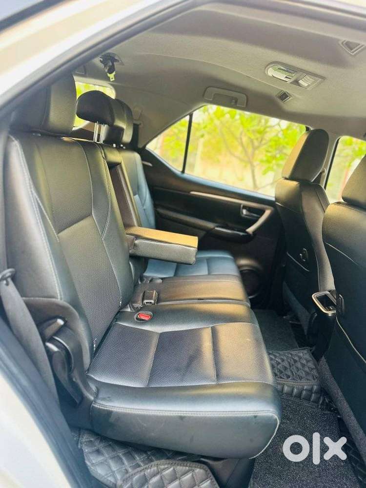 Toyota Fortuner 3.0 4x2 Automatic, 2021, Diesel