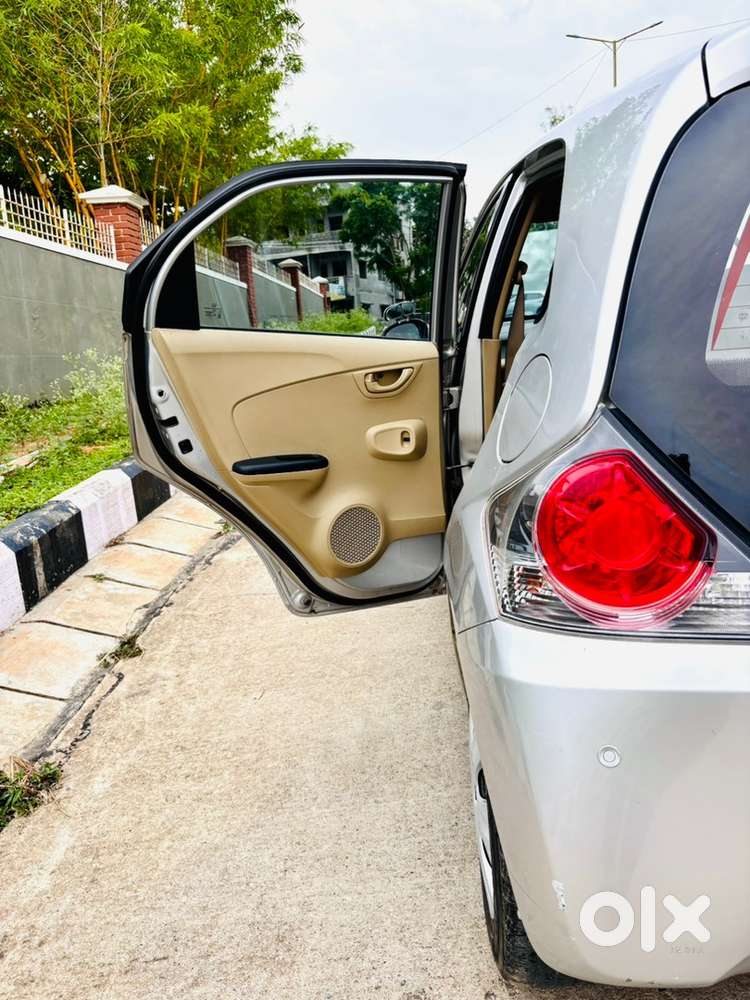 Honda Brio 2014 – Mint Condition  Fancy Number  Ready To Drive