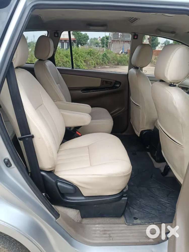 Toyota Innova 2.4g Single Owner Well Maintained