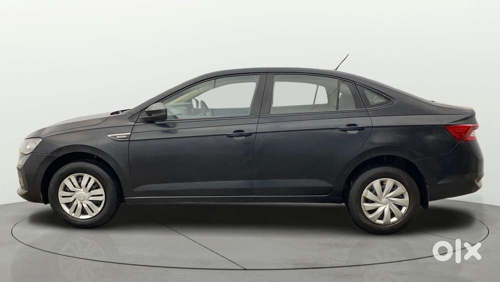 Skoda Slavia Ambition 1.5l Tsi Mt, 2022, Petrol