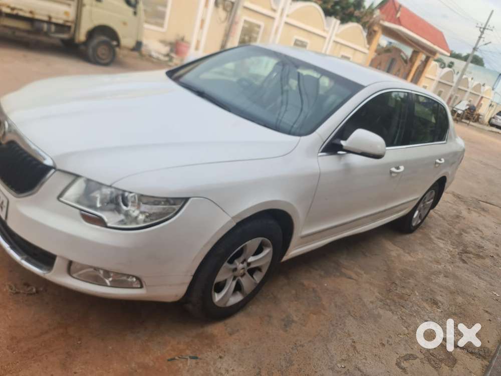 Skoda Superb 2.0 Ambition Tdi At, 2012, Diesel
