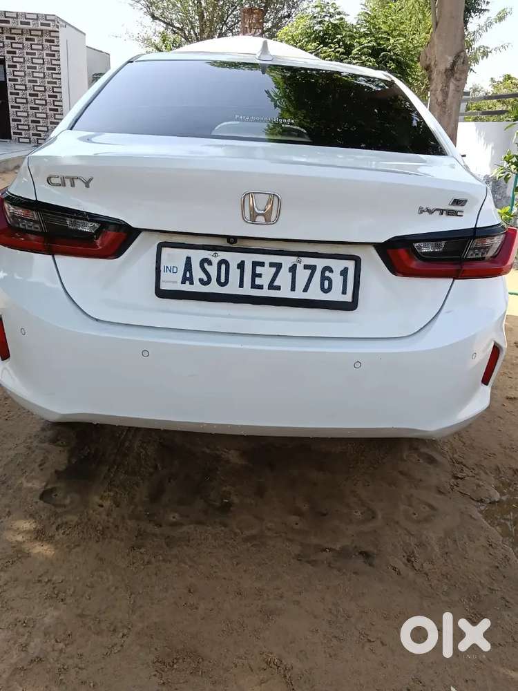 Honda City 5th Generation V I Vtec Mt 2022 Petrol 70400 Km Driven
