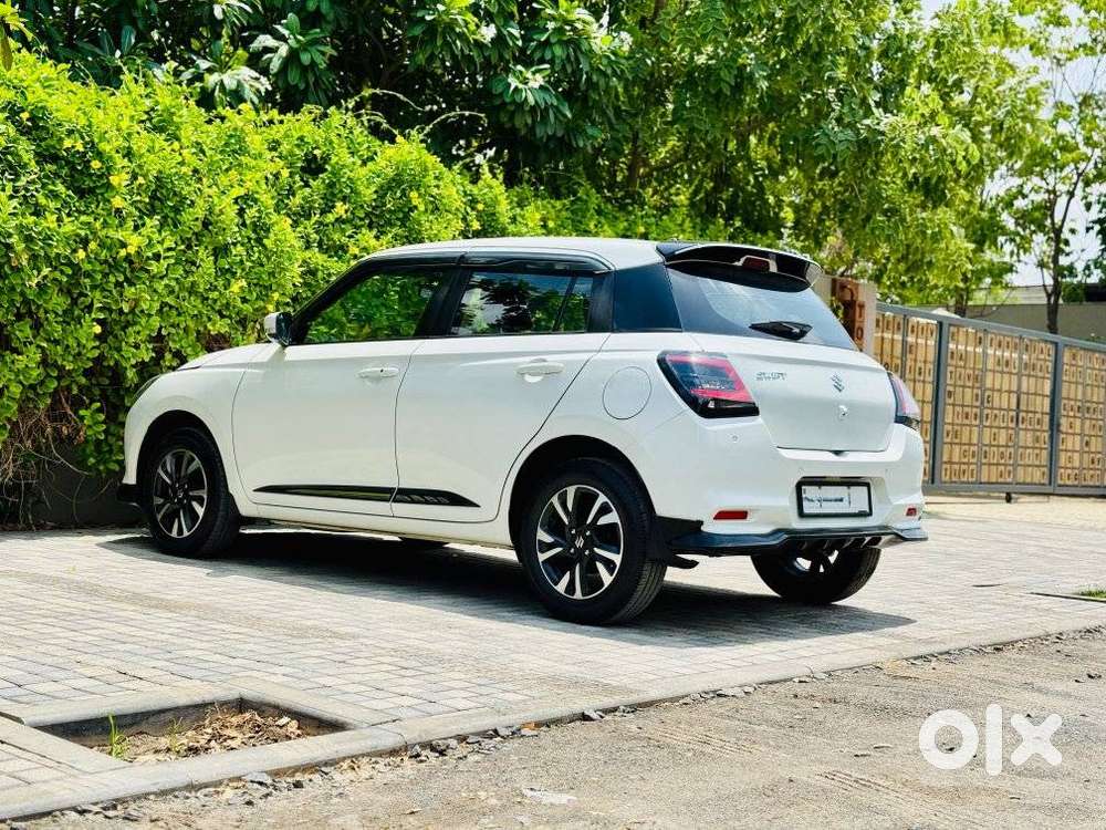 Maruti Suzuki Swift Zxi Plus Dual Tone, 2024, Petrol