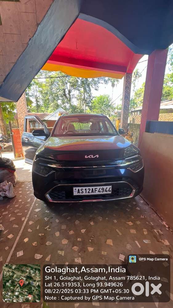 Kia Carens Petrol 2023