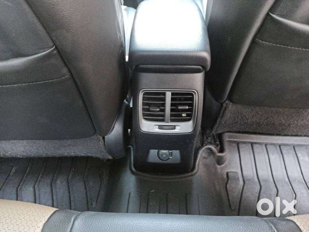 Hyundai Verna 1.6 Sx (o) Crdi At, 2018, Petrol