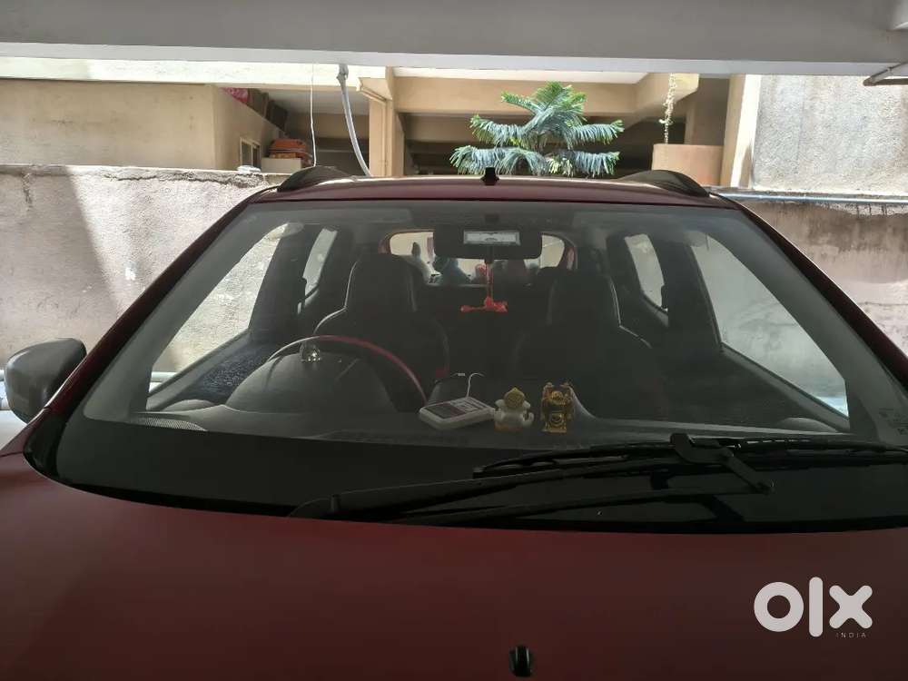 “2022 Kwid Rxt Amt  1440 Km  Single Owner  Like New”
