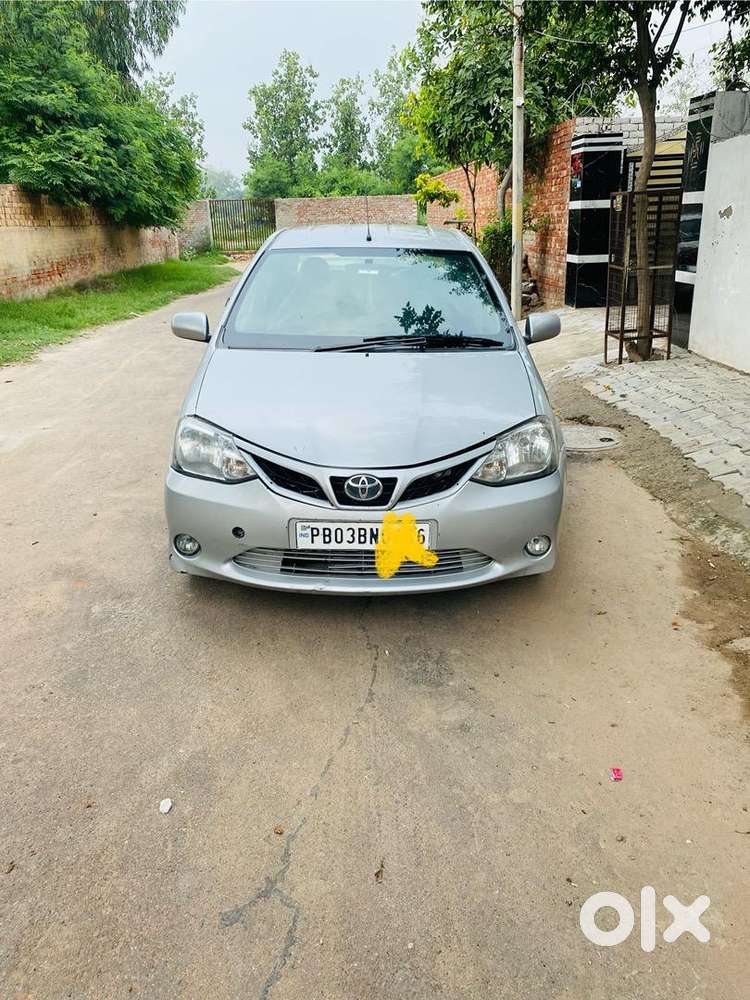 Toyota Etios 2011 Petrol Well Maintained