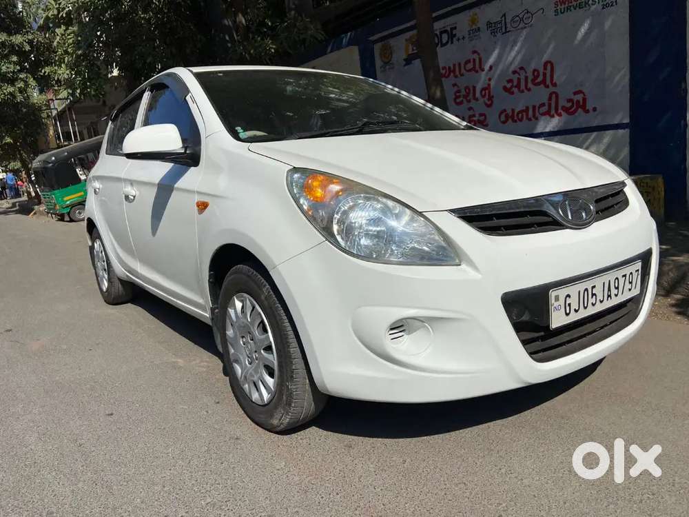 Fuel:petrol + Cng
Owner : 3
Tyre : Good Condition
Best Condition