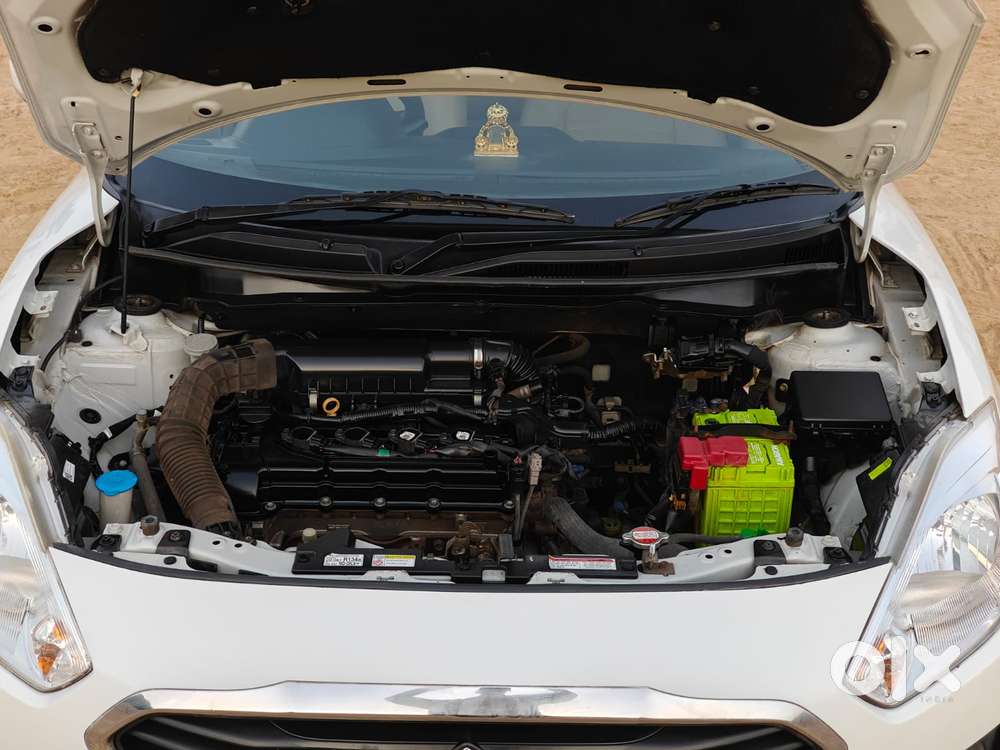 Maruti Suzuki Swift Dzire 1.2 Vxi Bsiv, 2018, Petrol