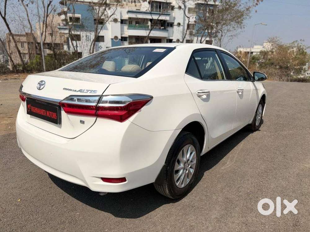 Toyota Corolla Altis 2013-2017 G At, 2017, Petrol