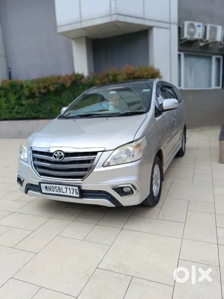Toyota Innova 2012 V Model Diesel Good Condition