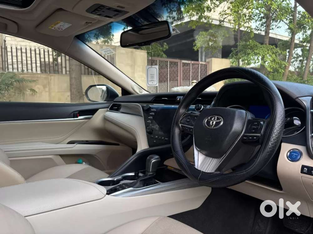 Toyota Camry Hybrid, 2020, Petrol