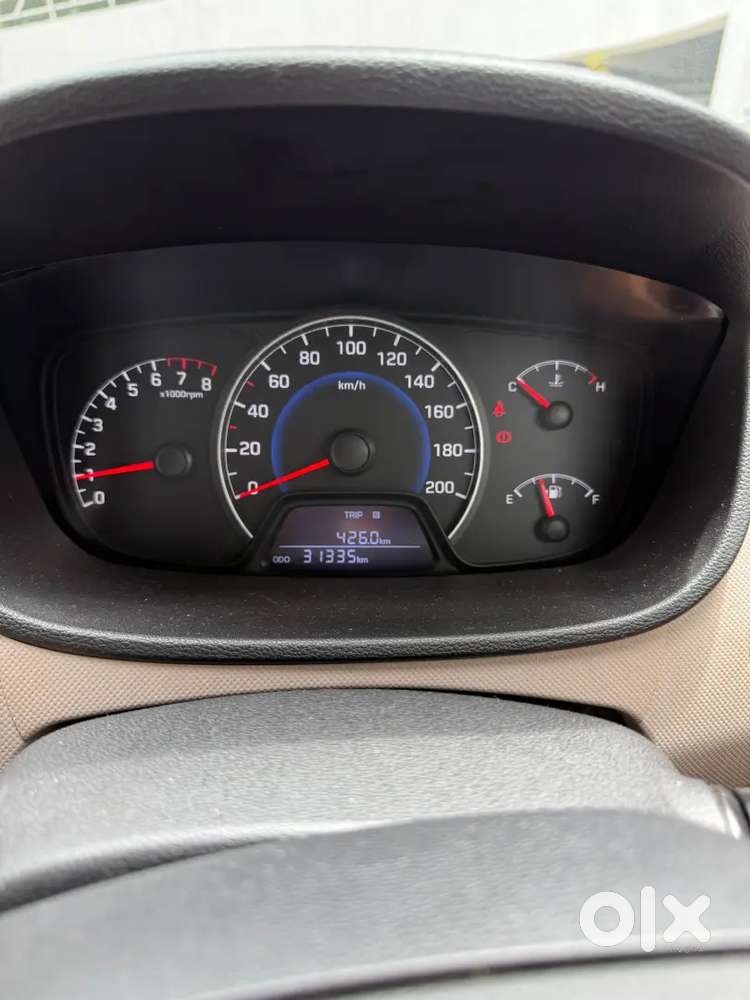 Hyundai Grand I10 2015 Petrol Well Maintained