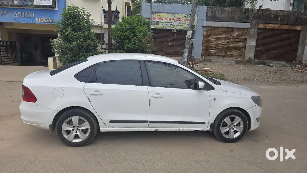 Skoda Rapid 2012 Diesel 97 Km Driven