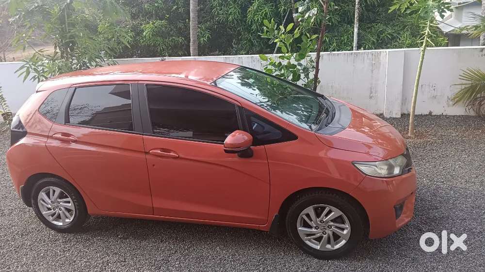 Honda Jazz Diesel 2015 Variant