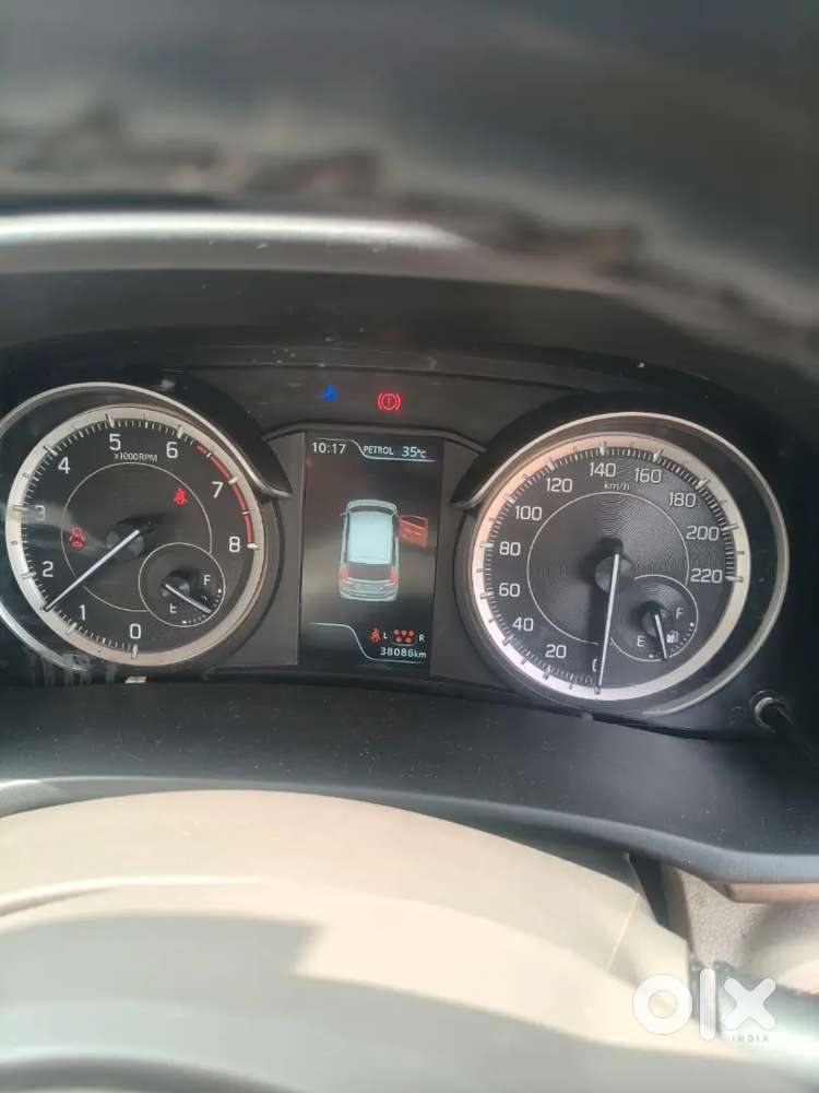 Maruti Suzuki Ertiga Zxi 2025