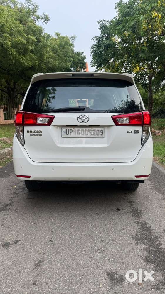 Toyota Innova Crysta [2020-ongoing] 2.4 Gx 7 Str, 2022, Diesel
