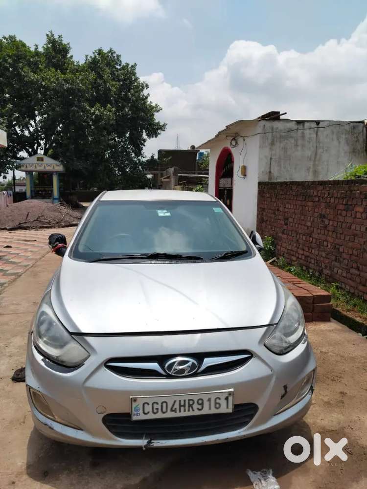 Hyundai Verna 2015 Diesel 1 L +  Km Driven