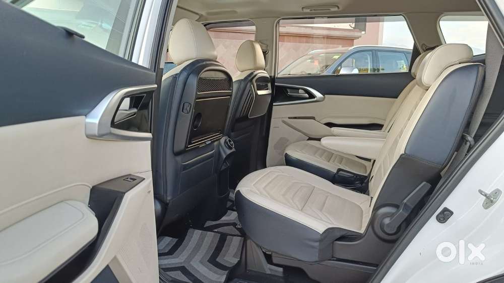Kia Carens 1.5 Luxury Plus Diesel 6 Str, 2022, Diesel