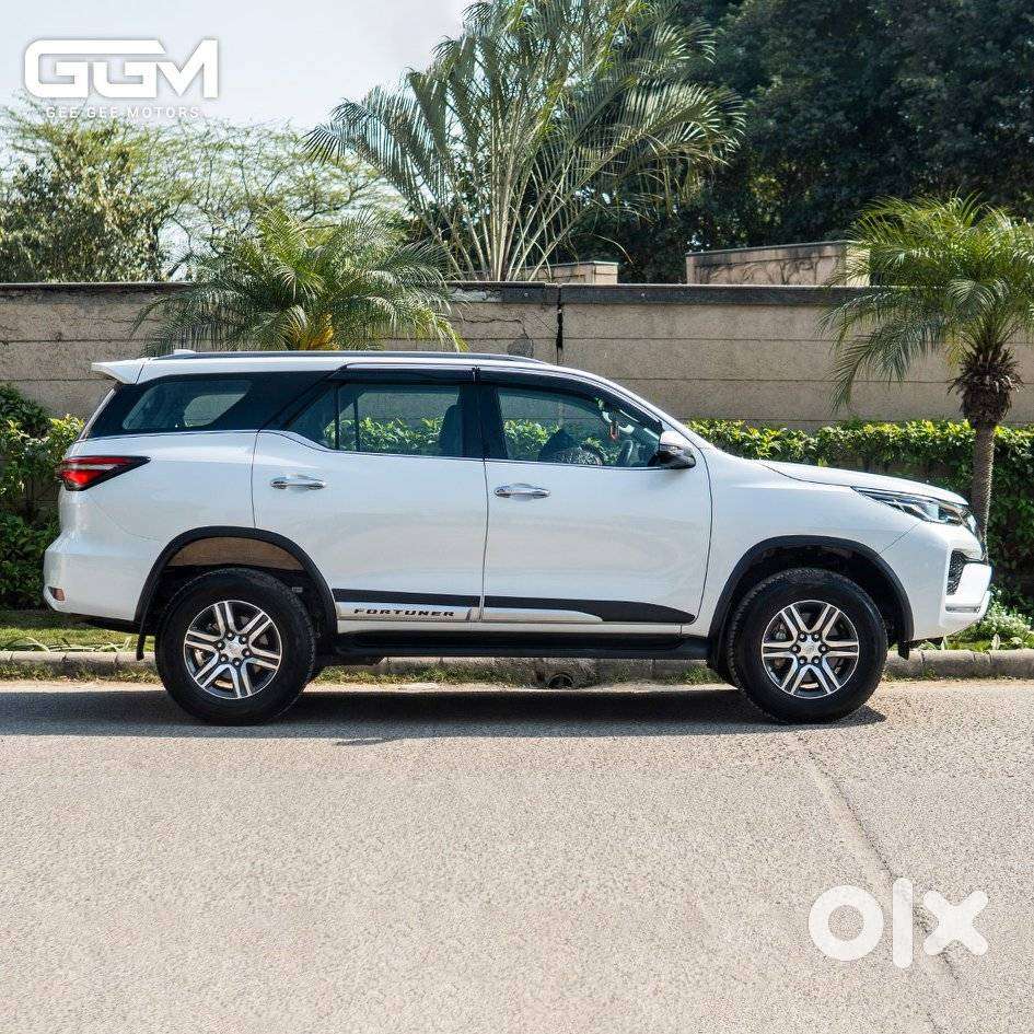 Toyota Fortuner 3.0 4x2 Automatic, 2024, Petrol